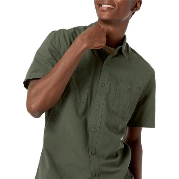 Men's Regular-Fit, Short-Sleeve Button-Down Chambray Shirt - Picture 3 of 7